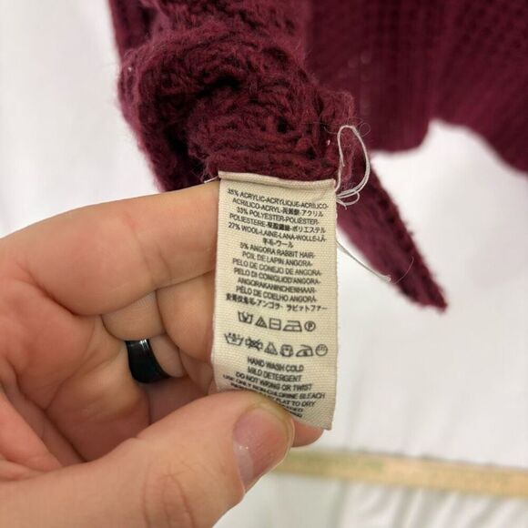 Free People Maroon Open Knit V Neck Boxy Fit Cardigan Oversized Sweater Women's - Picture 10 of 10